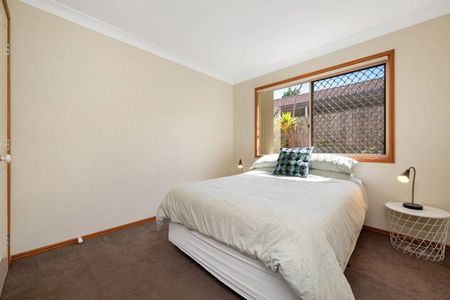Charming 3-Bedroom Home in Quiet Gaythorne Street - Photo 5