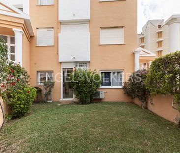 Apartamento de alquiler en Carrer Mikonos, Montañar - El Arenal - Photo 4