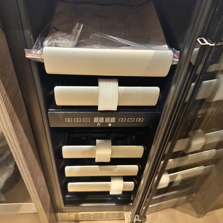 For Lease - 488 University Avenue Unit# 4112, Toronto, Ontario - Photo 1