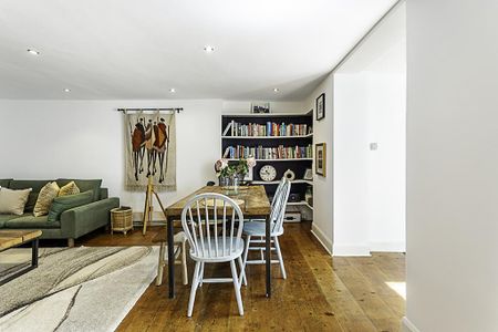 3 bedroom flat to rent - Photo 5