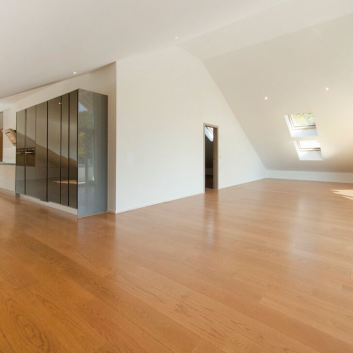 Hornussen / 5.5-room attic apartment on the right - Photo 1