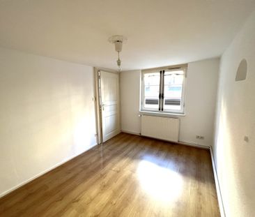 Location Appartement 3 pièces 76m² STRASBOURG 67000 - Photo 4