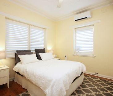 Charming Family Home In Central Albury - Photo 6