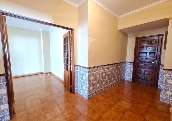 Mieszkanie na wynajem - 112 m² - 3 pokoje Vila Franca de Xira Dystrykt Lizboński