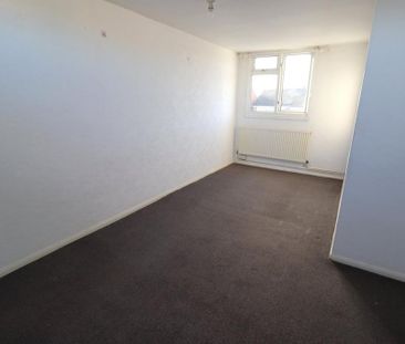 2 bedroom maisonette to rent - Photo 6