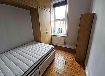 4 bedroom flat to rent - Photo 4