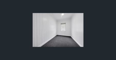 Centrally Located 2 Bedroom Unit in East Brisbane - Renovated & Refreshed - Photo 3