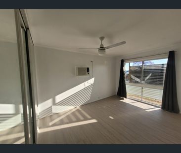 30 Van Dieman Cres, Springwood, Qld 4127 - Photo 1