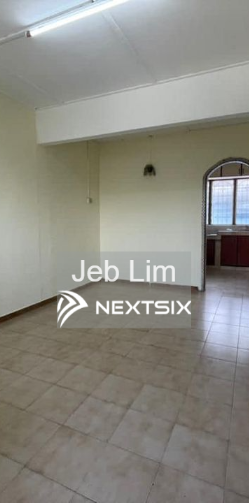 Flat Taman Ungku Tun Aminah - Foto 1