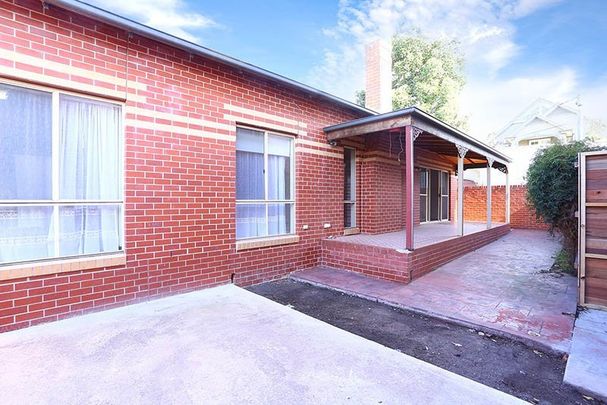 28 Tweedside Street, Essendon VIC 3040 - Photo 1