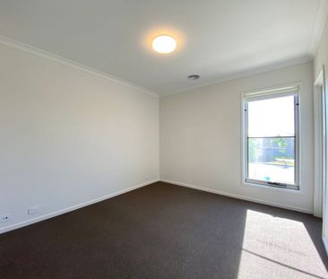 Fabulous 4Br Home in Clyde! - Photo 1