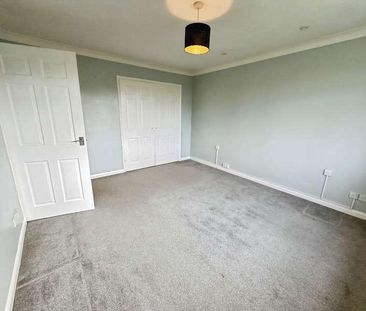 Hall Close, Kislingbury, NN7 - Photo 3