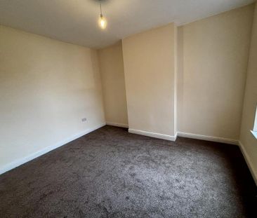3 bedroom house to rent - Photo 2