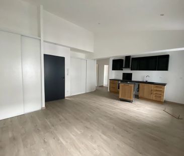 Location Appartement 3 pièces 61m² VALENCE 26000 - Photo 3