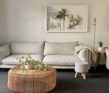 Furnished or Unfurnished 3-Level Terrace Home in Westmere – Ready t... - Photo 2