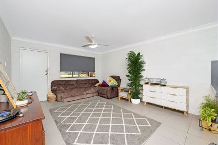 2/68 Coates Street, Mount Louisa, Mount Louisa. - Photo 2