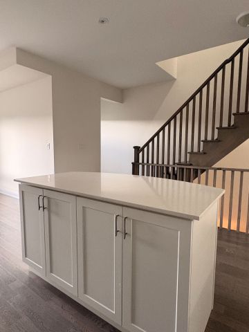 For Lease - 50 Moneypenny Place, Vaughan, Ontario - Photo 5