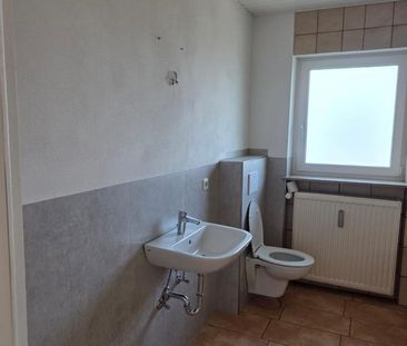 3-Zimmerwohnung mit Terrasse und Stellplatz - Foto 1