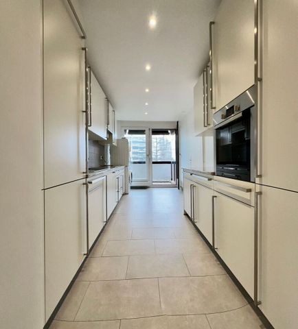 Coeur de Champel: 6 rooms in a gable - Cross-ventilated, bright and generous - Photo 3