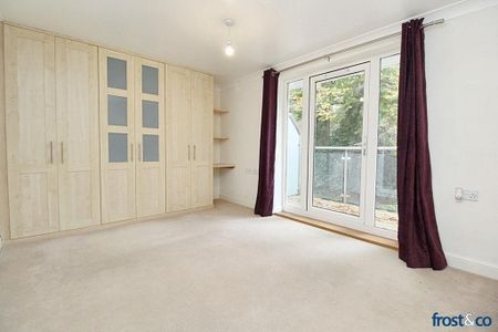 2 bedroom apartment to rent - Photo 3