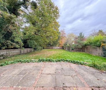 4 bedroom detached house to rent - Photo 5