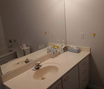 312 Grandview Way #Master Bedroom - Photo 2