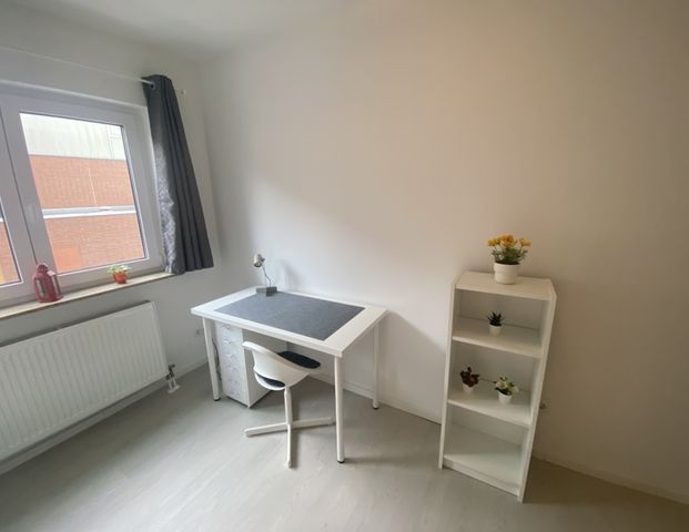 Vollsanierte und möblierte 1-Zimmerwohnu ... - Photo 1