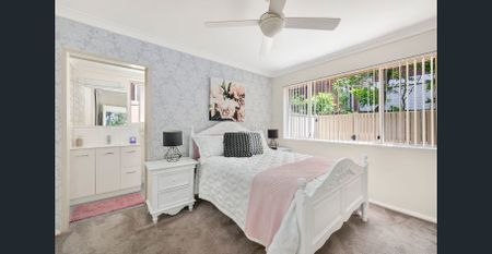 Immaculate Coastal Living in the Heart of Newport - Photo 3