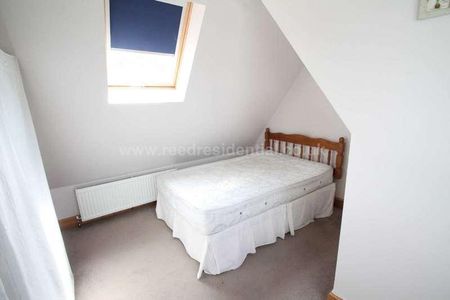 Crowborough Road, Southend On Sea, SS2 - Photo 2