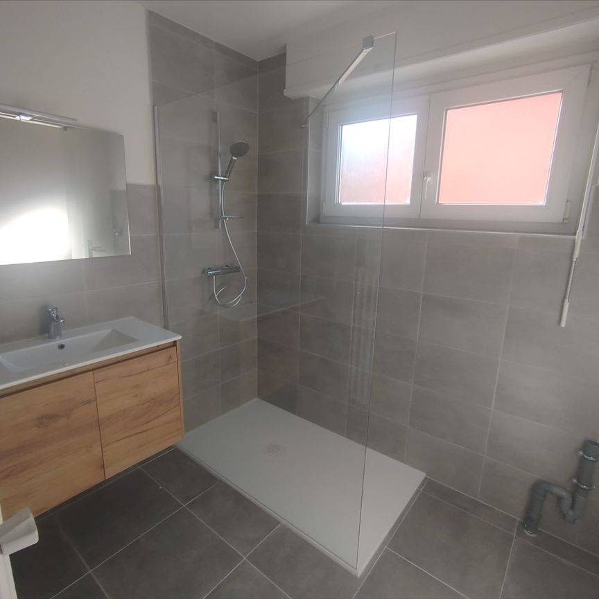 Location Appartement 3 pièces 60m² - Photo 1