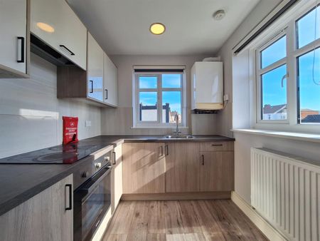 Jasper Court, 1b Purbeck Road, Hornchurch RM11, London - Photo 2