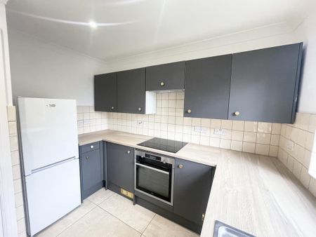 2 bedroom apartment to rent - Photo 4