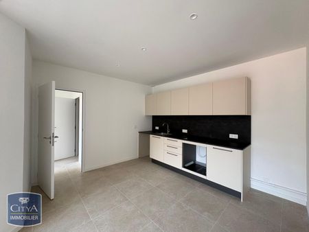 Location Appartement 3 pièces 63m² NICE 06000 - Photo 5