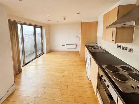 1 bedroom flat to rent - Photo 3