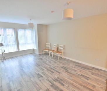 1 Oak Villa, 1 Sliabh Dhu View, Belfast, BT12 7SD - Photo 3