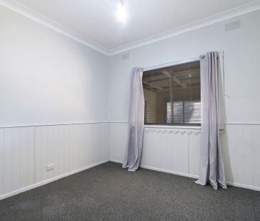 Comfort and Convenience in North Albury - Photo 3