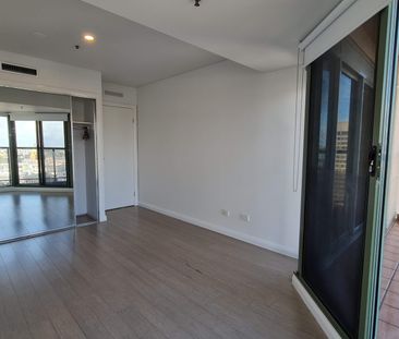 2506/2 Quay Street, Haymarket NSW 2000 - Apartment For Rent | Domain - Photo 5