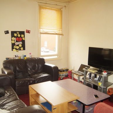 Huge 5 Bedroom DUPLEX to rent on Kedleston Road, Derby! - Photo 1