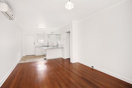 Unit 6/6 Water Street, - Photo 4