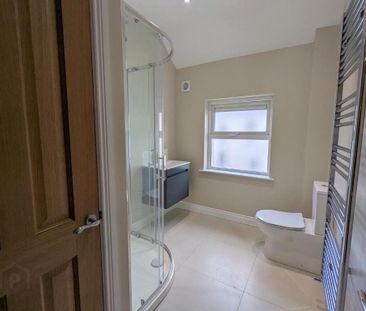 8 Valentia Place, Newcastle, BT33 0EH - Photo 2