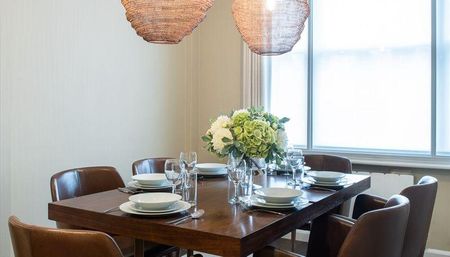 3 bedroom apartment to rent - Photo 4