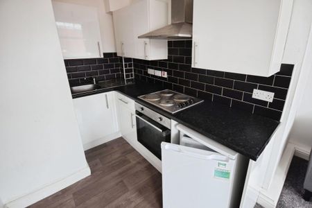 1 bedroom apartment to rent - Photo 3