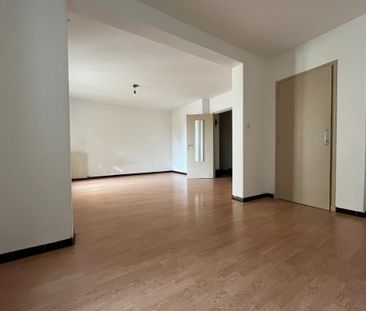 Location Appartement 4 pièces 67m² AVIGNON 84000 - Photo 2