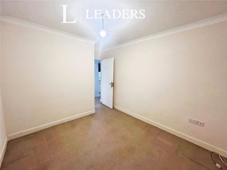 3 bedroom property to rent Shelthorpe Road, Loughborough, LE11 - Photo 3