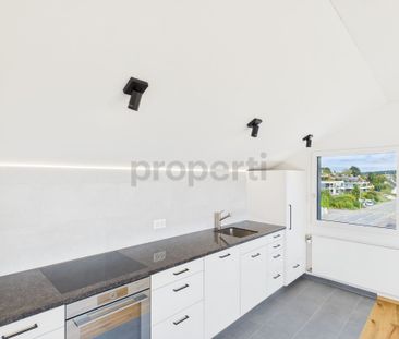 Moderne 2.5-Zimmer-Dachwohnung in Oberwil - Foto 3