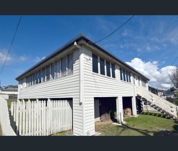 NEAT AND WELL PRESENTED 3 BEDROOM QUEENSLANDER - Photo 3