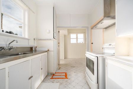 38 Bannister Avenue, Johnsonville - Photo 2