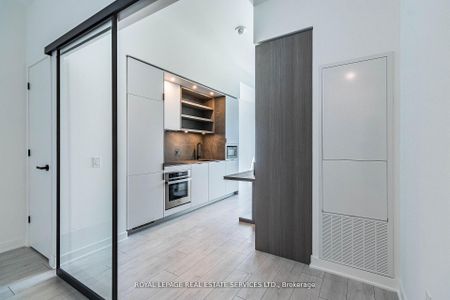 For Lease - 55 Charles Street Unit# 3904, Toronto, Ontario - Photo 5