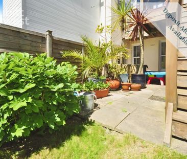 2 bedroom maisonette to rent - Photo 4