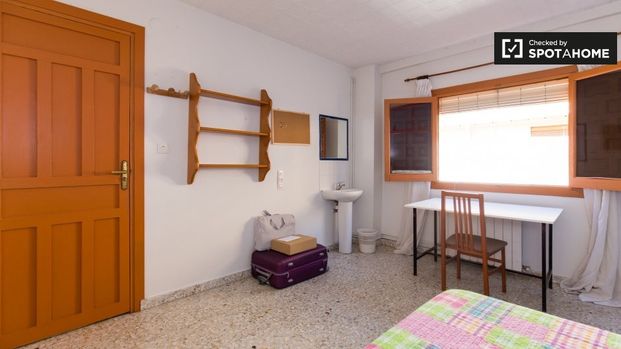 granada, Andalusia 18002 - Photo 1